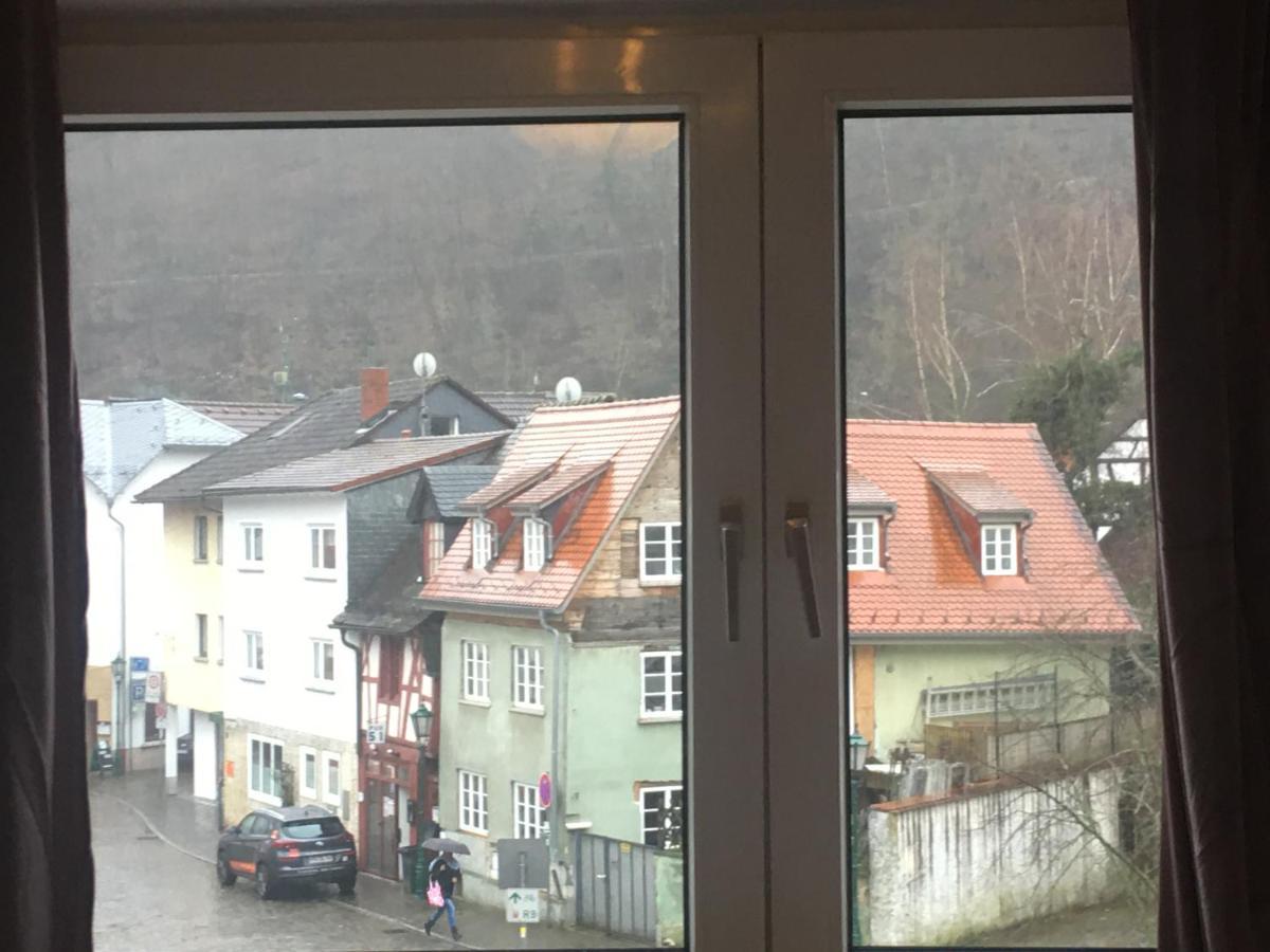Hotel Zum Taunus Eppstein Exterior foto